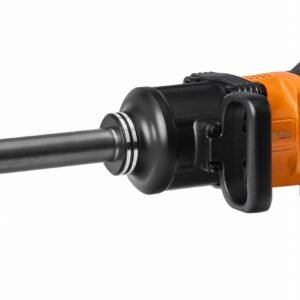 Smūginis veržliasukis 1" 5500 Nm + dėklas + 2 galvutės KD5781